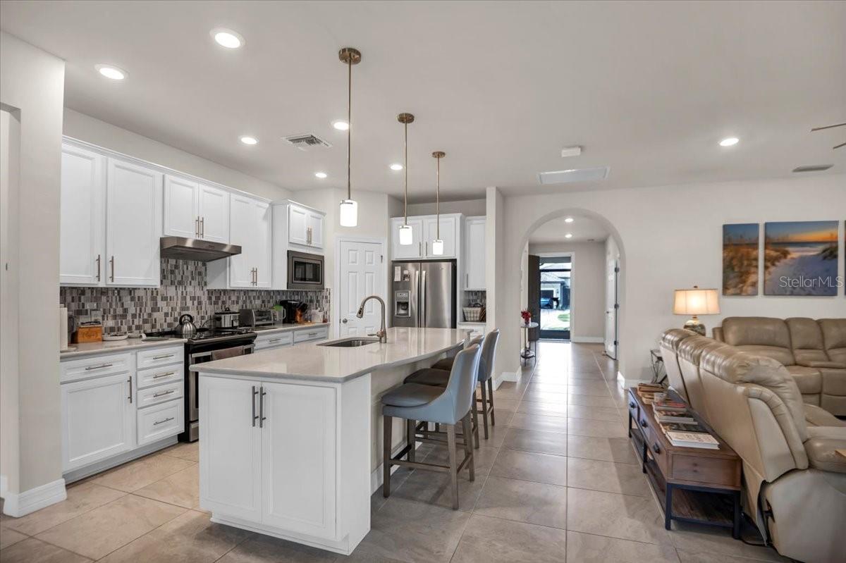 ISLANDWALK/THE WEST VLGS PH 5 - Residential