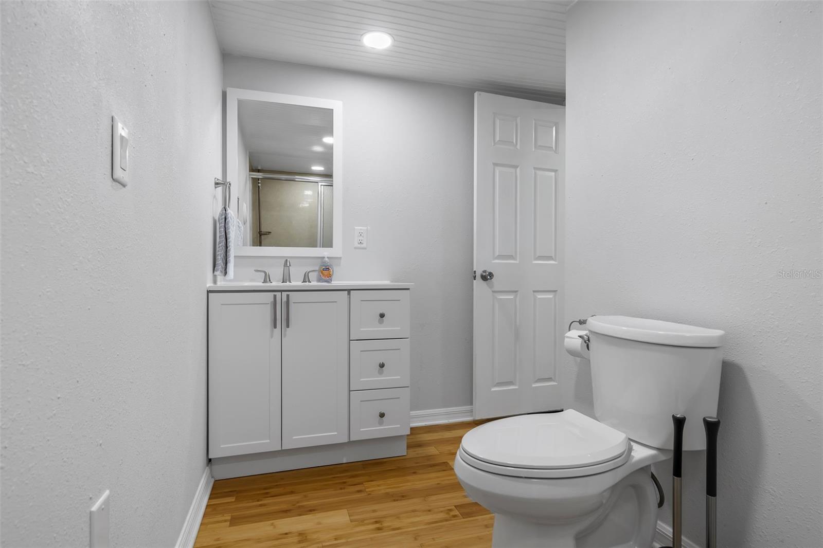 EUSTIS COUNTRY CLUB MANOR MHP UNIT 02A - Residential