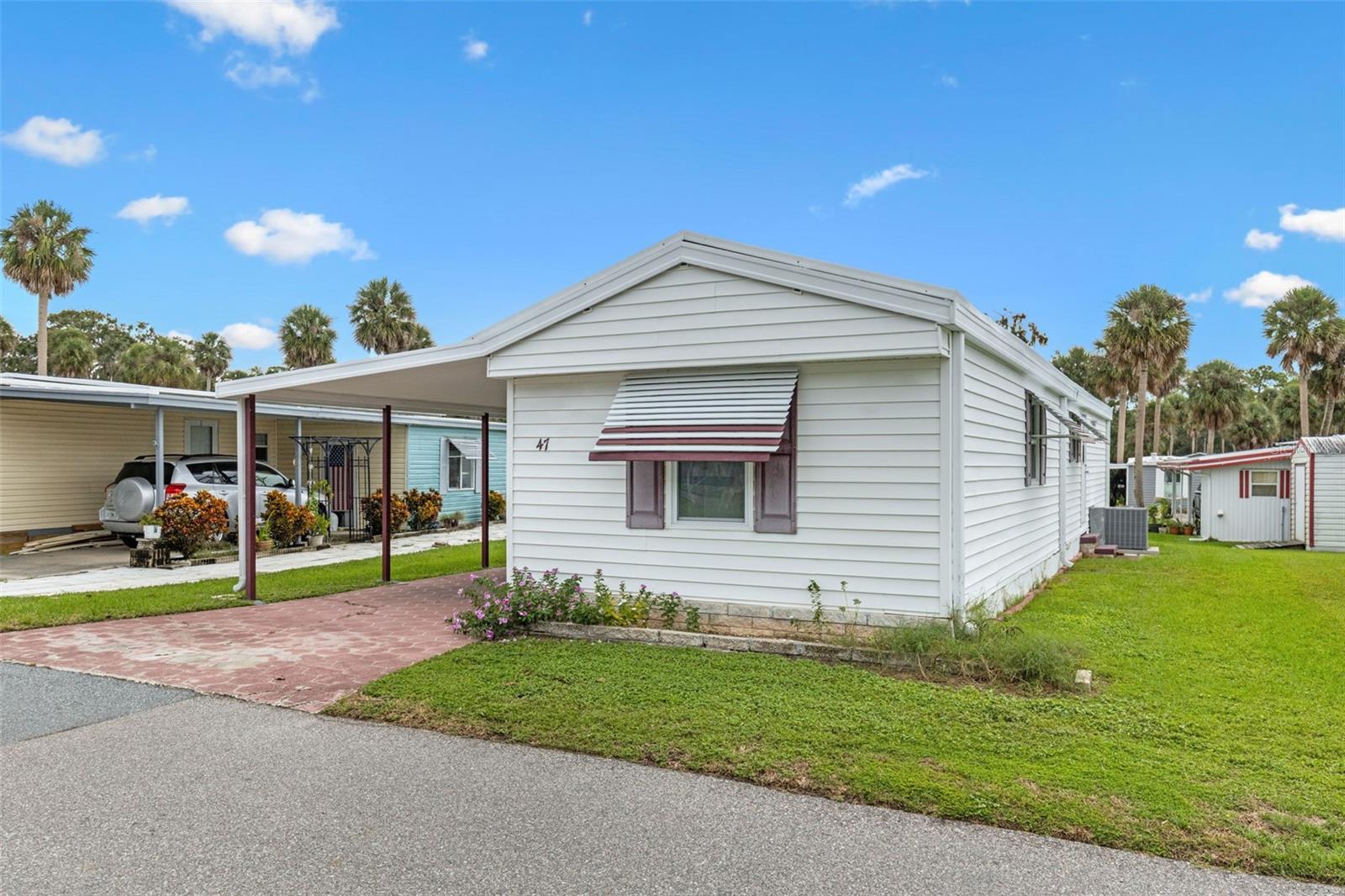 EUSTIS COUNTRY CLUB MANOR MHP UNIT 02A - Residential