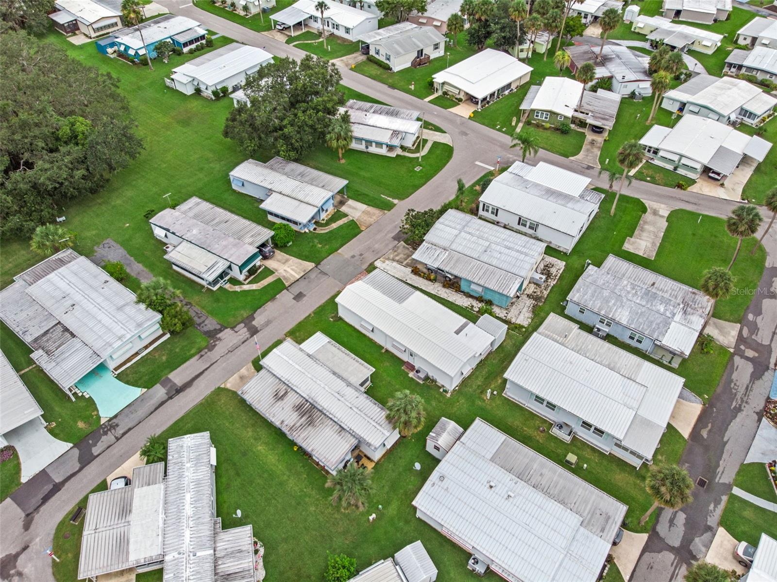 EUSTIS COUNTRY CLUB MANOR MHP UNIT 02A - Residential