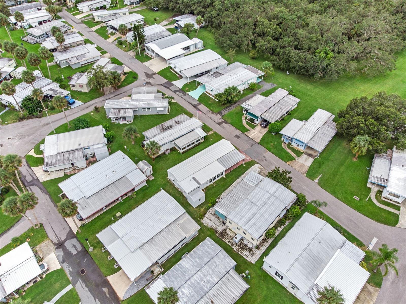 EUSTIS COUNTRY CLUB MANOR MHP UNIT 02A - Residential