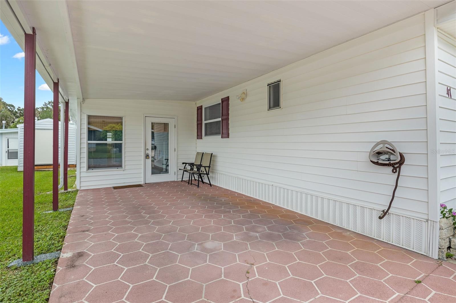 EUSTIS COUNTRY CLUB MANOR MHP UNIT 02A - Residential