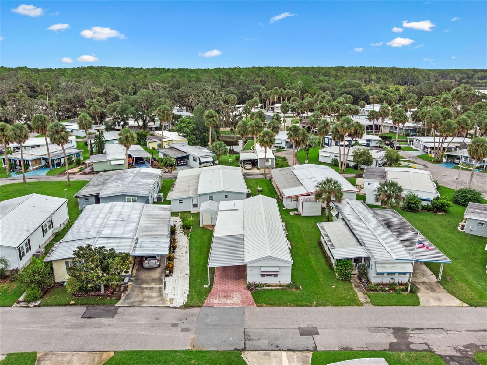 EUSTIS COUNTRY CLUB MANOR MHP UNIT 02A - Residential