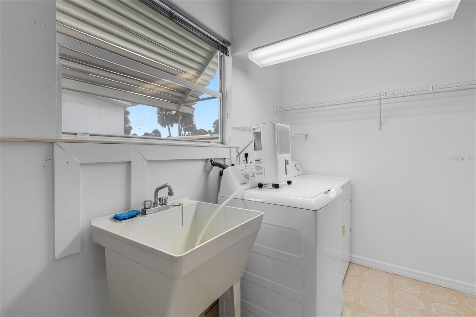 EUSTIS COUNTRY CLUB MANOR MHP UNIT 02A - Residential