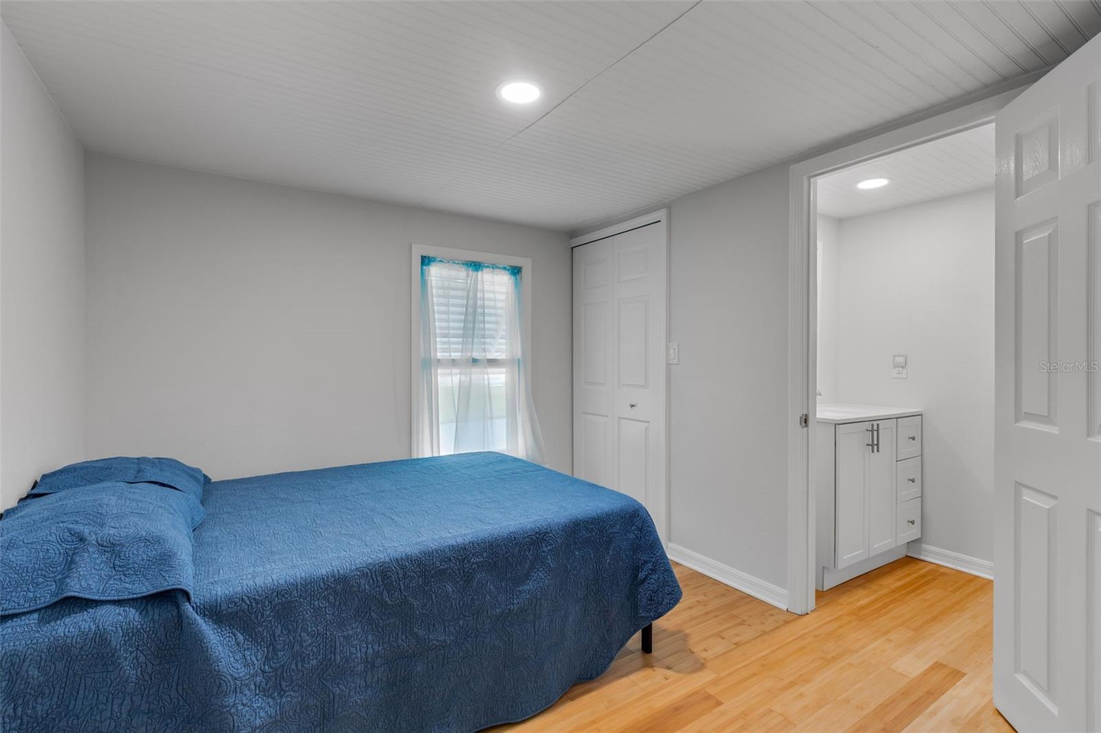 EUSTIS COUNTRY CLUB MANOR MHP UNIT 02A - Residential