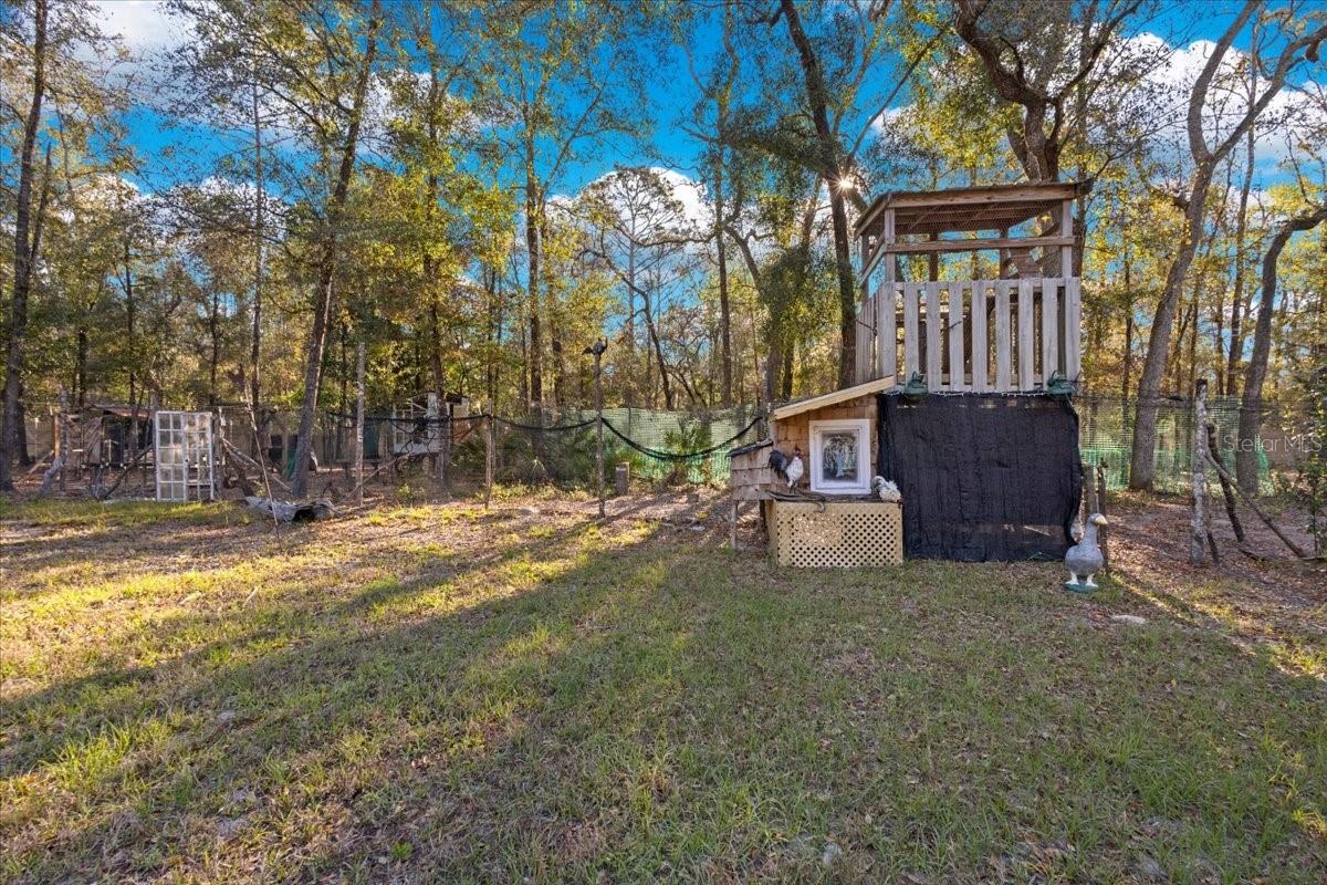 SUWANNEE OAKS SUB - Residential