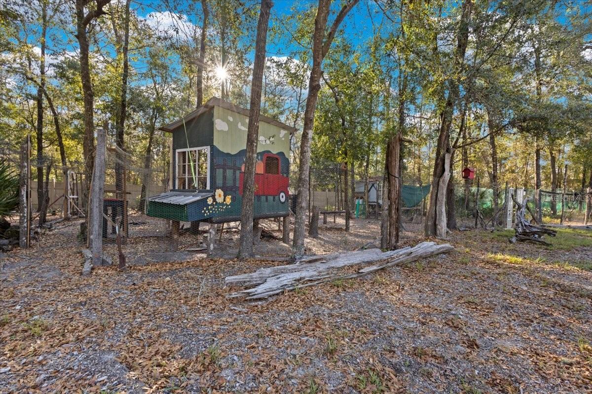 SUWANNEE OAKS SUB - Residential