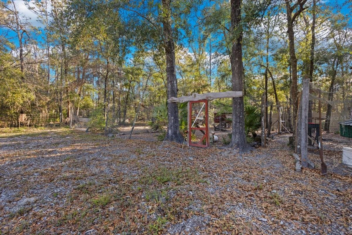 SUWANNEE OAKS SUB - Residential