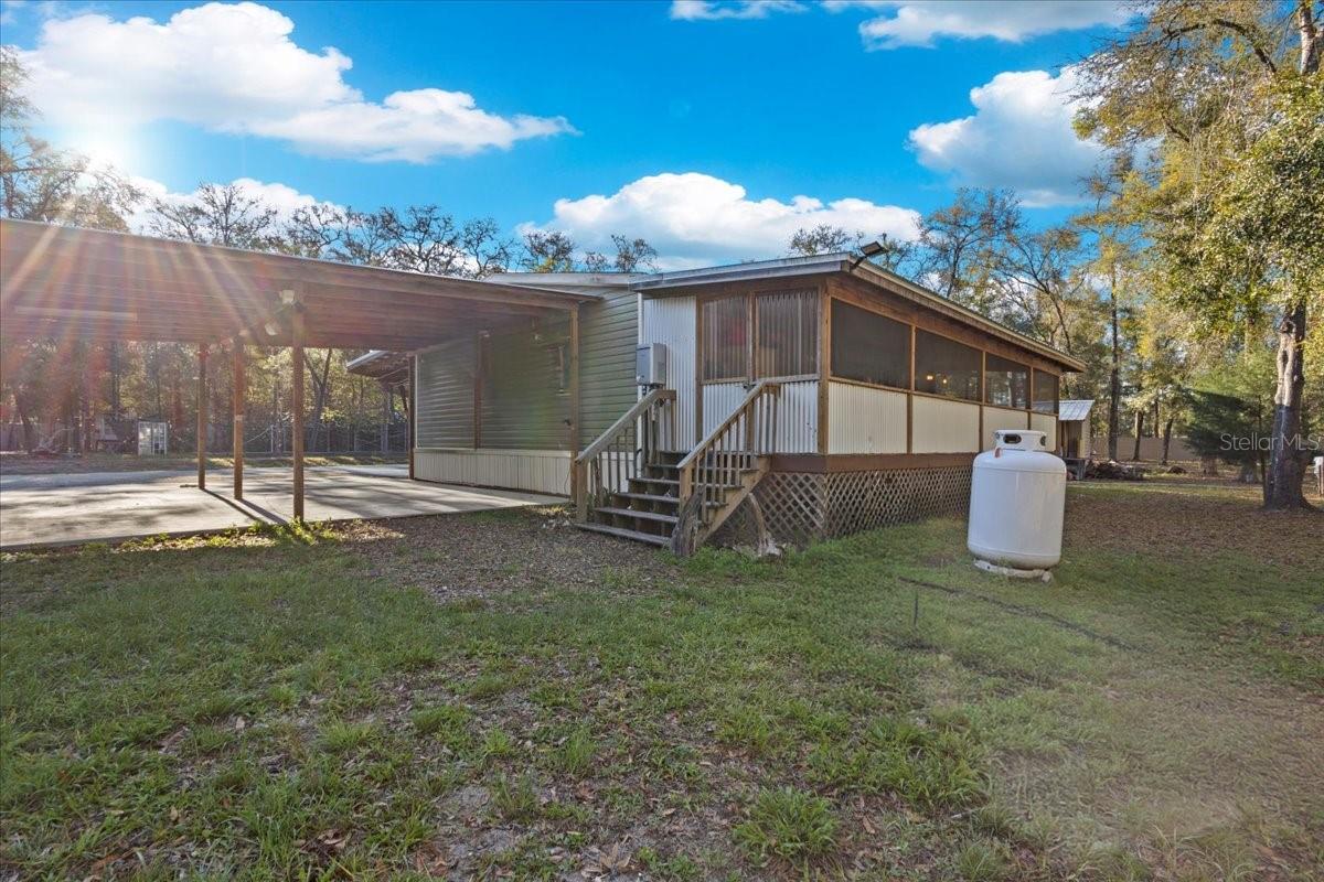 SUWANNEE OAKS SUB - Residential