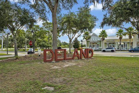 A home in DELAND