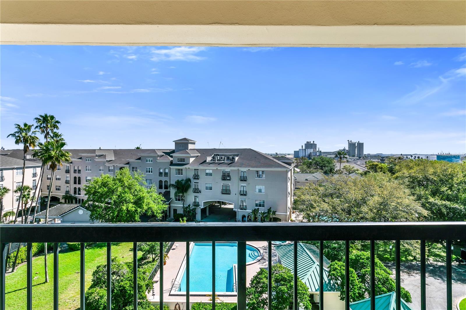 HARBOUR COURT A CONDO - Residential Lease