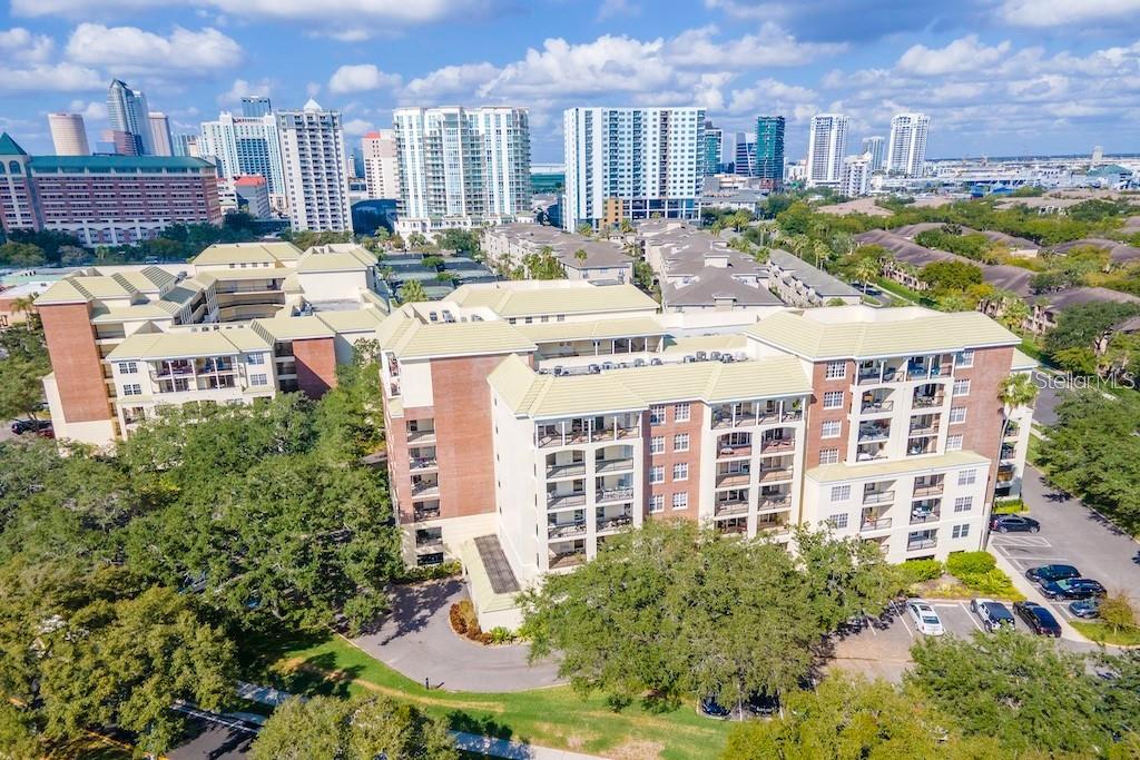 HARBOUR COURT A CONDO - Residential Lease