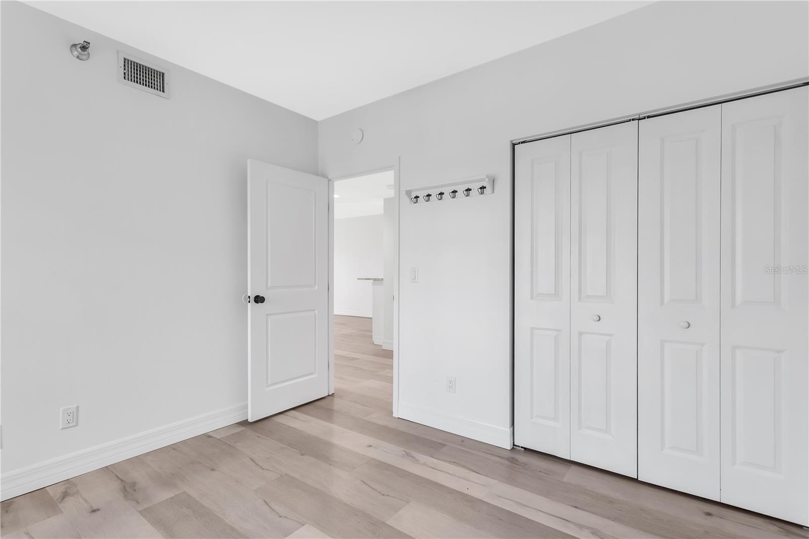 HARBOUR COURT A CONDO - Residential Lease