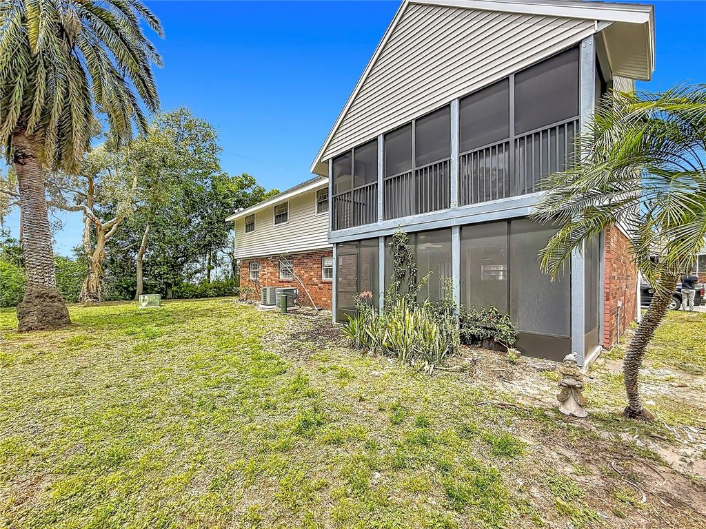 Photo of 200 Country Club Drive #1301, Largo, FL 33771 (MLS # TB8499874)