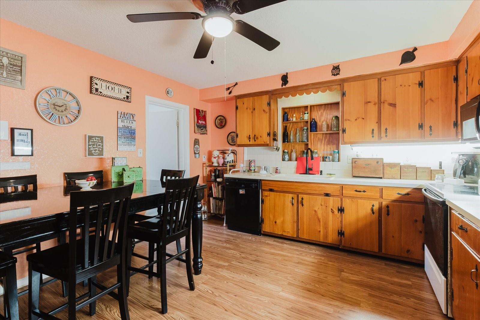 SPRING LAKE SUB ADD 1 - Residential