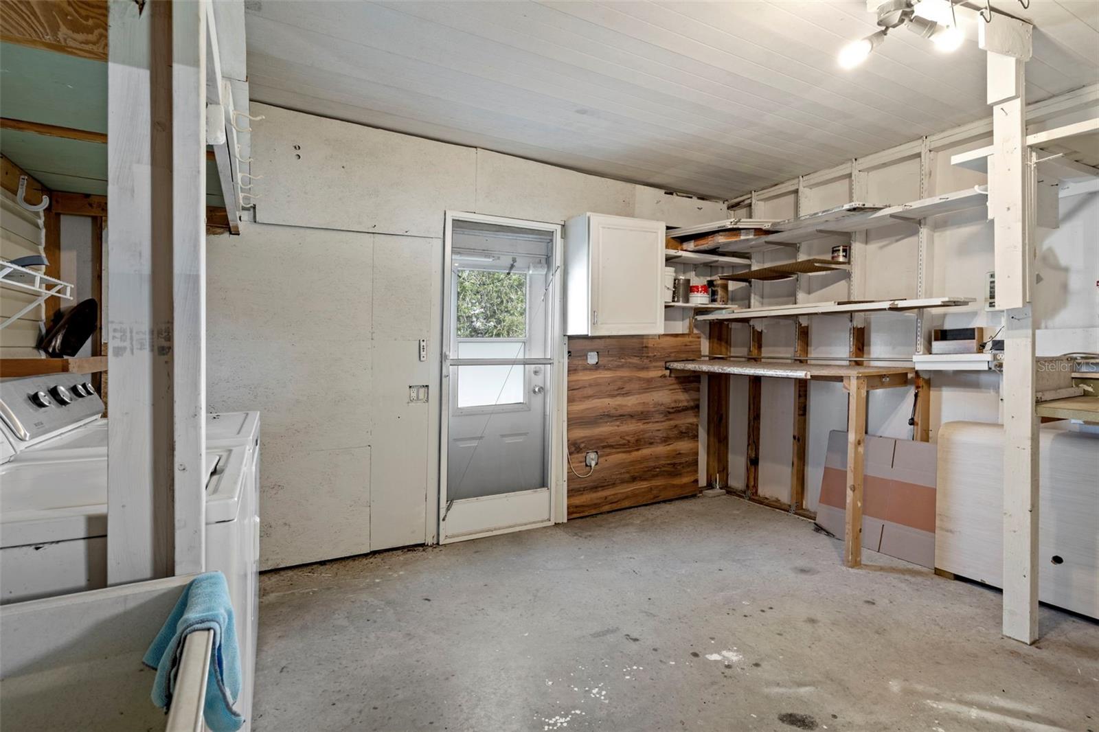 GRAND HORIZONS PH 03 - Residential