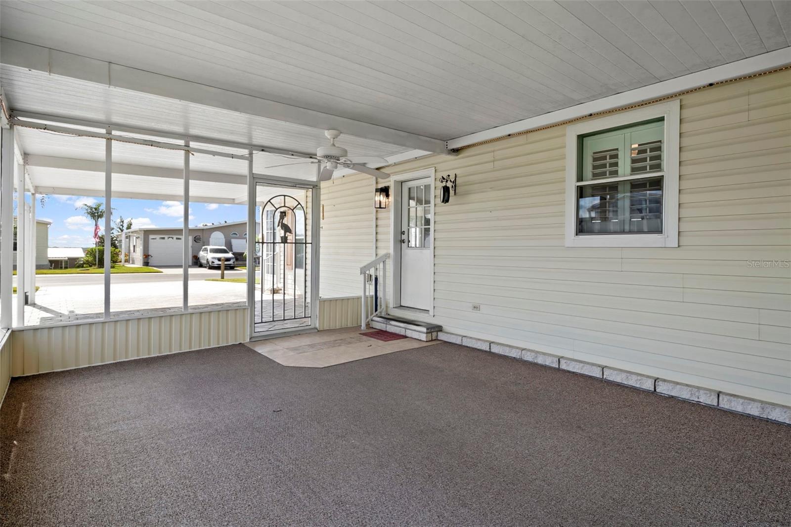 GRAND HORIZONS PH 03 - Residential