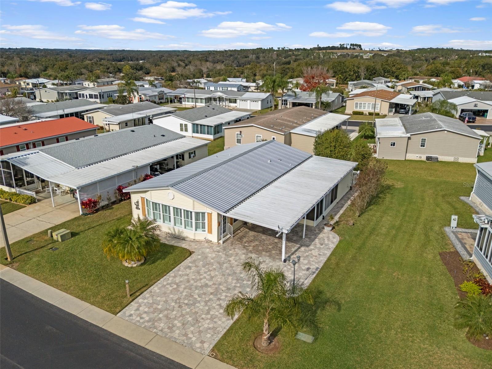 GRAND HORIZONS PH 03 - Residential