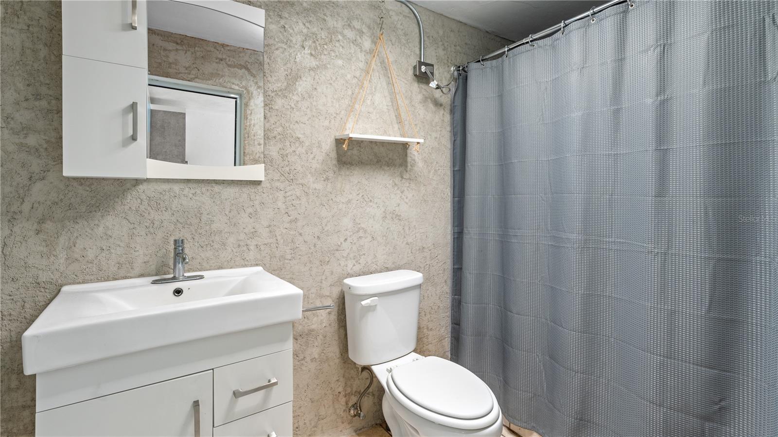 PUEBLO WARD - Residential