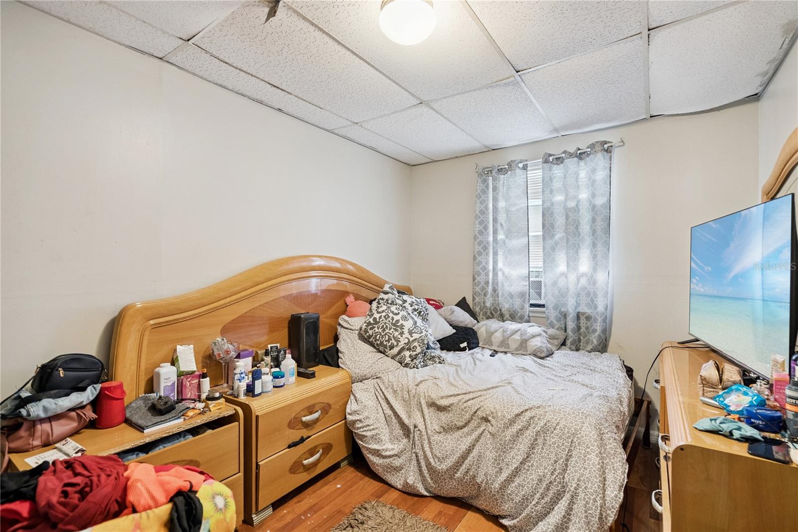 CLEAR LAKE VIEWS - Residential Income