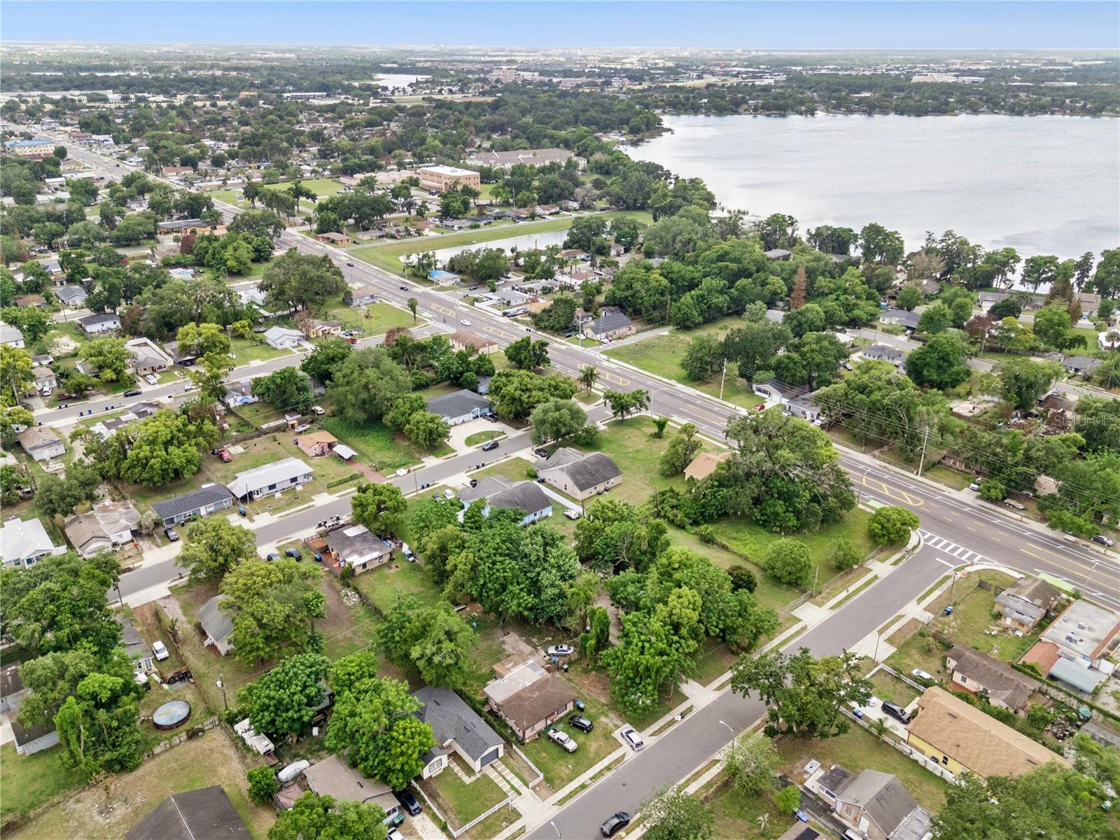 CLEAR LAKE VIEWS - Residential Income