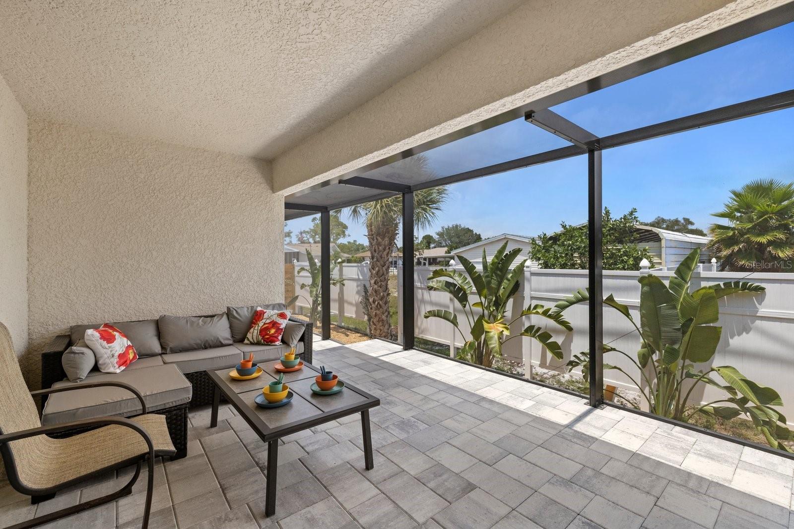 SOUTH VENICE - Residential Lease
