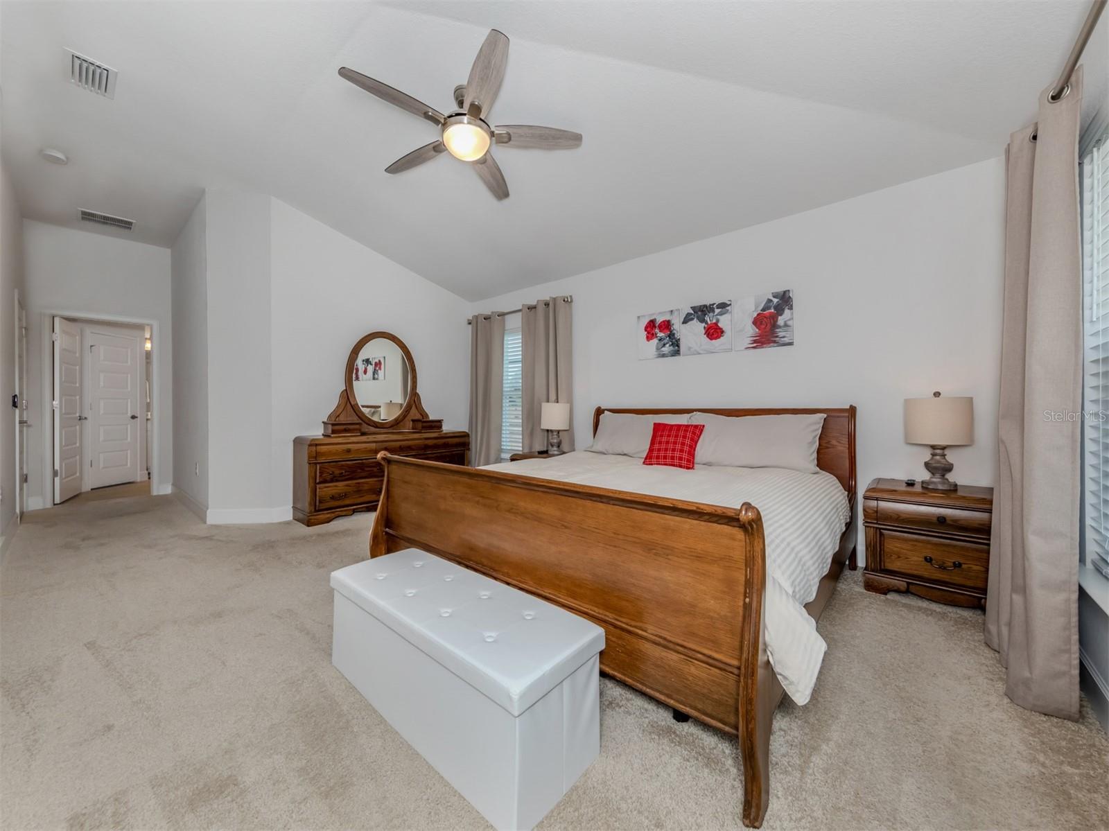 SOUTH VENICE - Residential Lease