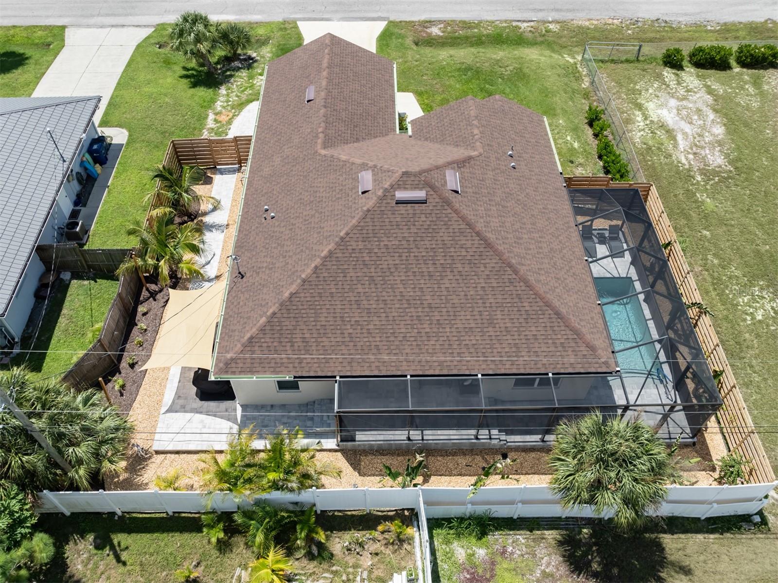 SOUTH VENICE - Residential Lease