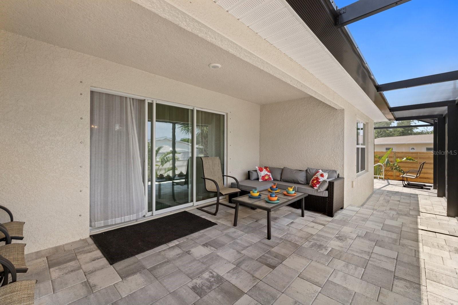 SOUTH VENICE - Residential Lease