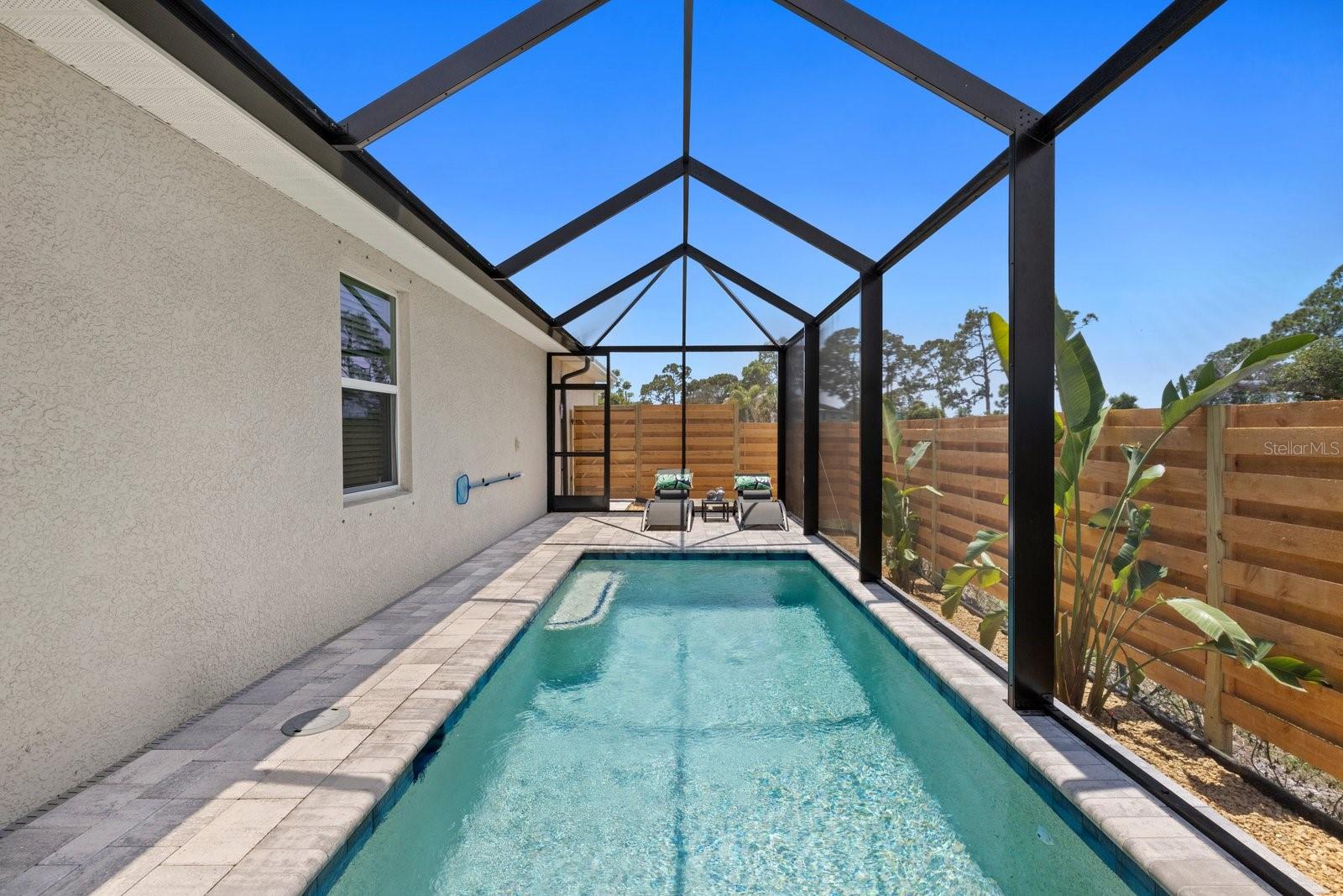SOUTH VENICE - Residential Lease