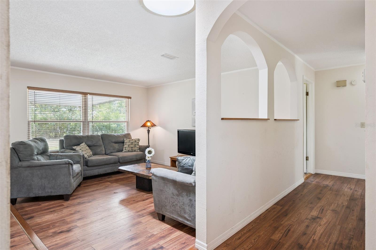 CARRIAGE HILL UNIT 1 - Residential