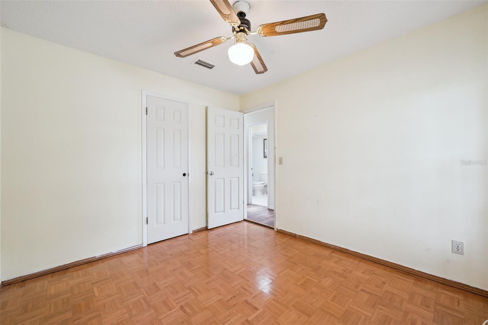 CARRIAGE HILL UNIT 1 - Residential