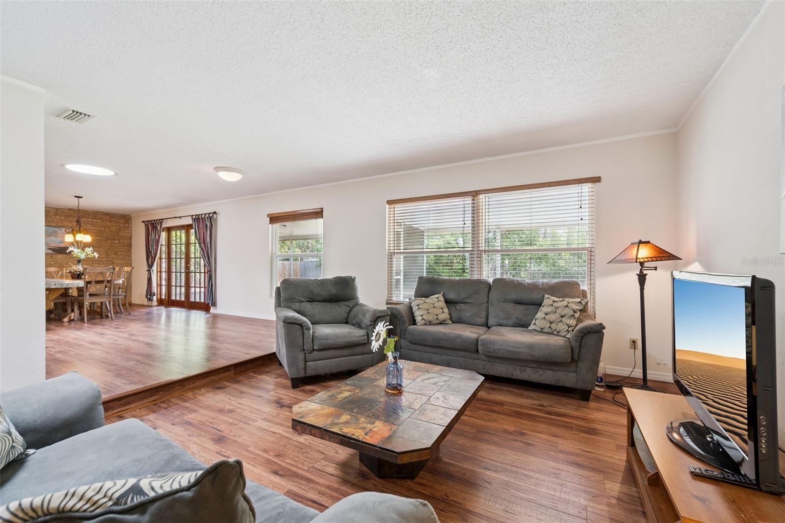 CARRIAGE HILL UNIT 1 - Residential