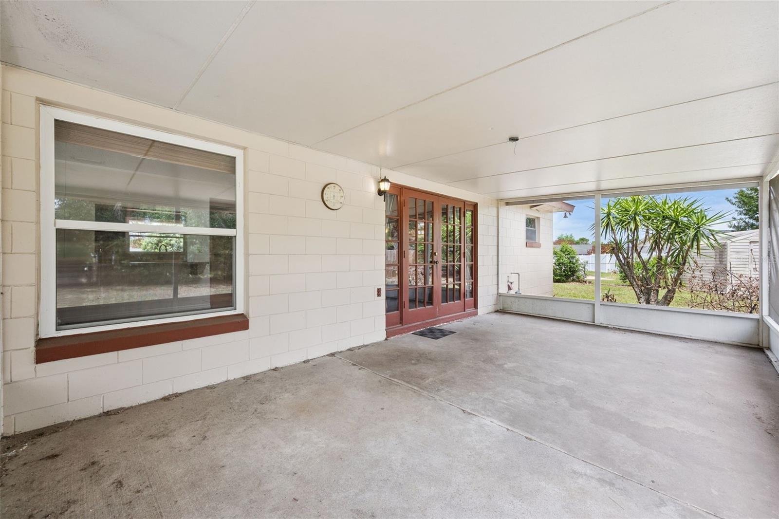 CARRIAGE HILL UNIT 1 - Residential