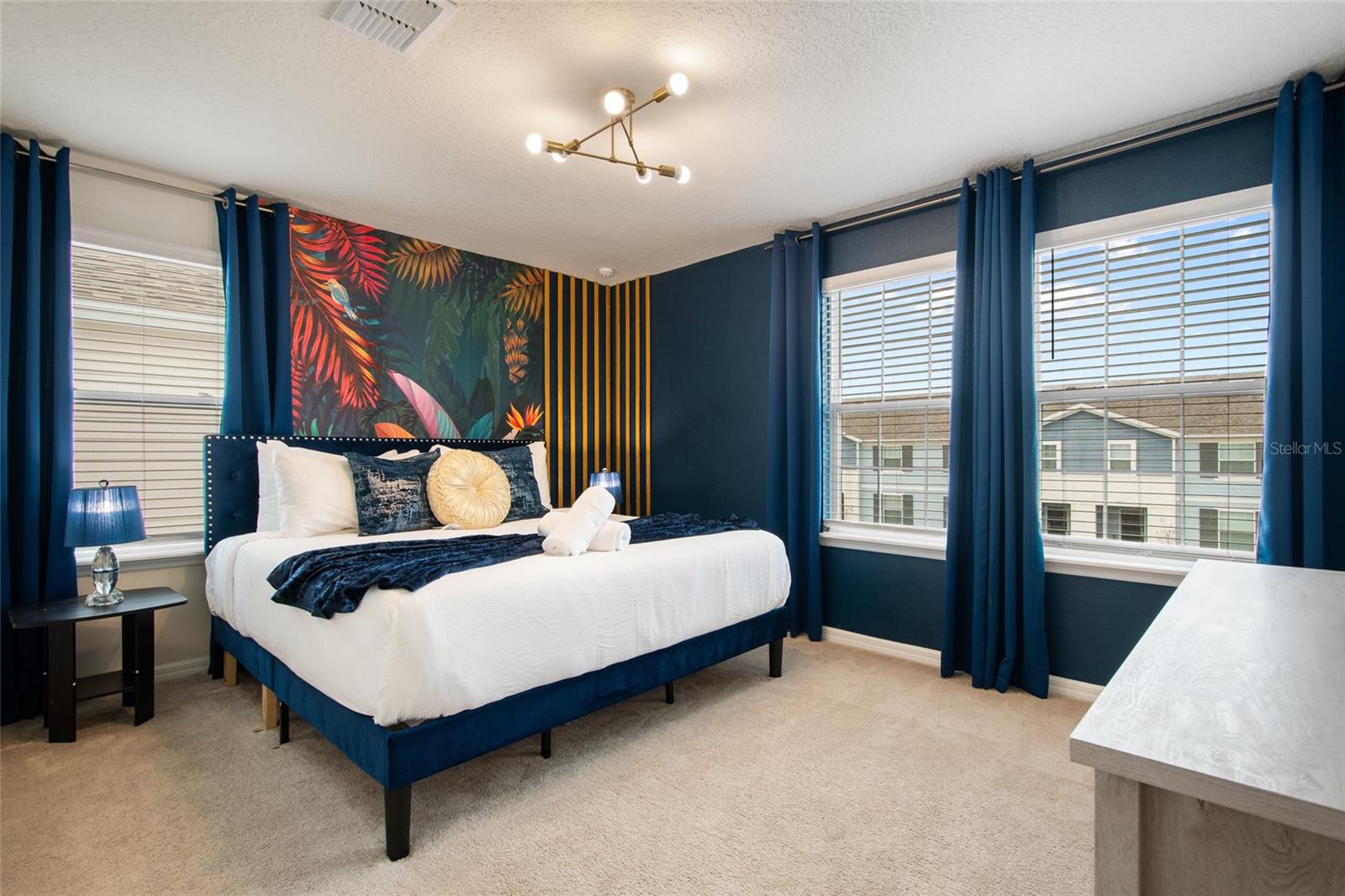 WINDSOR ISLAND RESIDENCE PH 2B - Residential