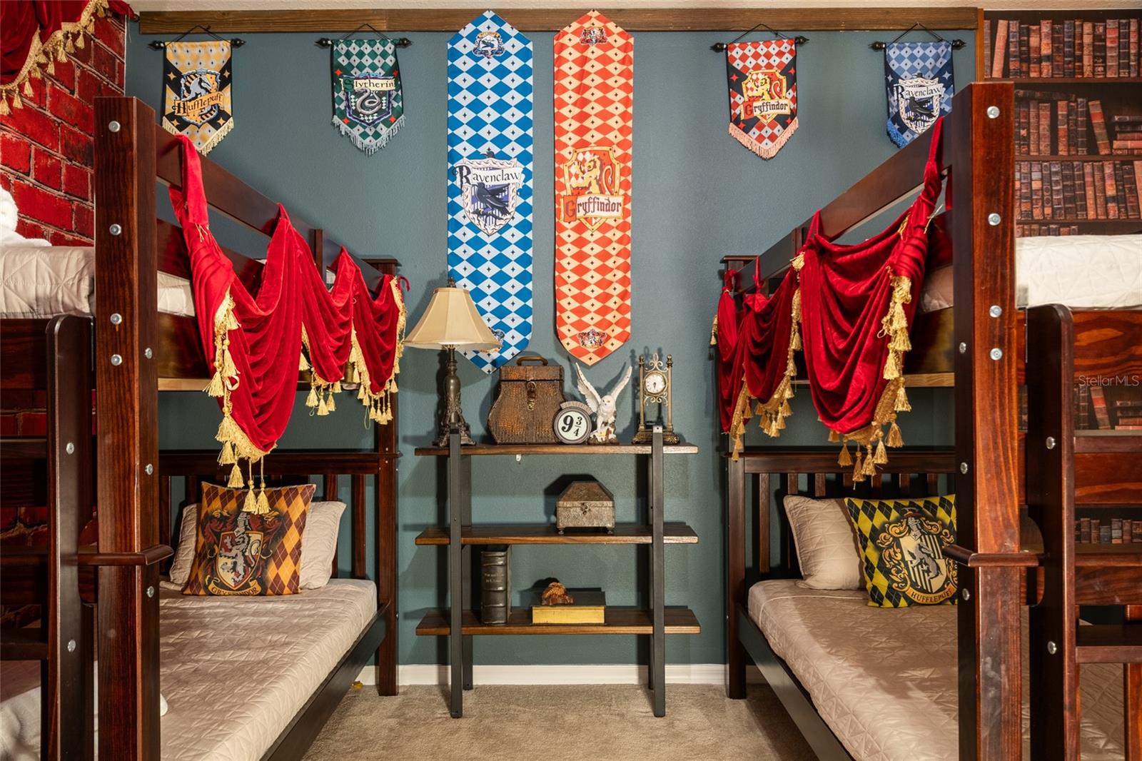 WINDSOR ISLAND RESIDENCE PH 2B - Residential