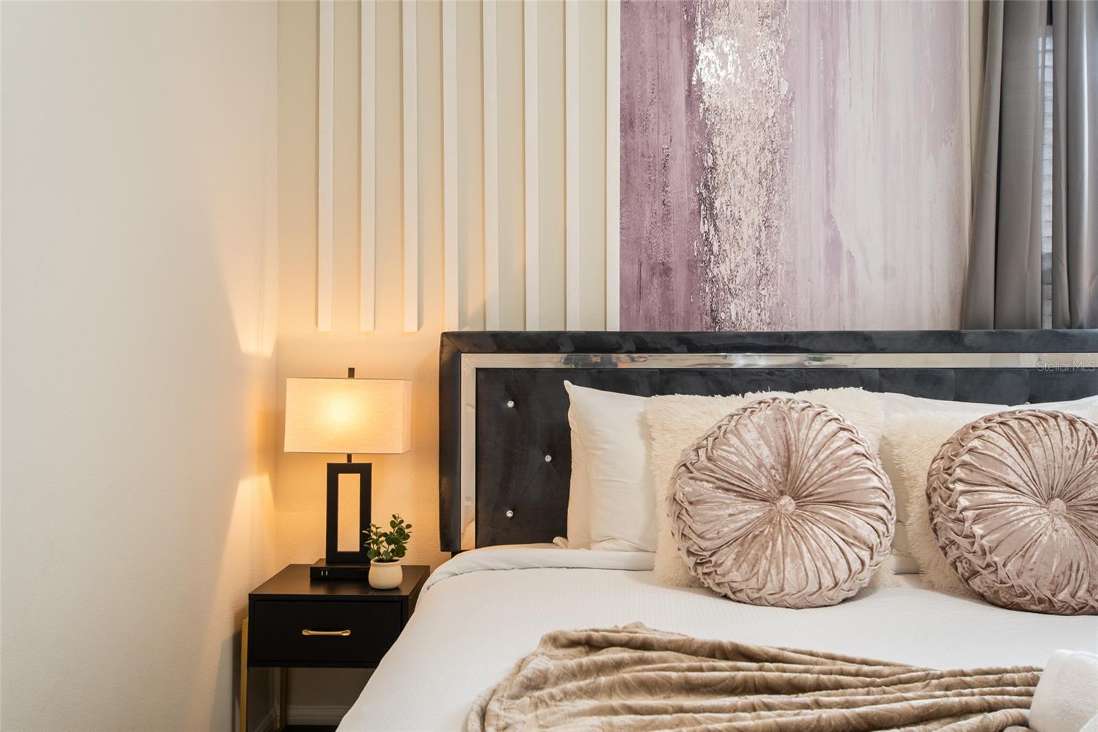 WINDSOR ISLAND RESIDENCE PH 2B - Residential