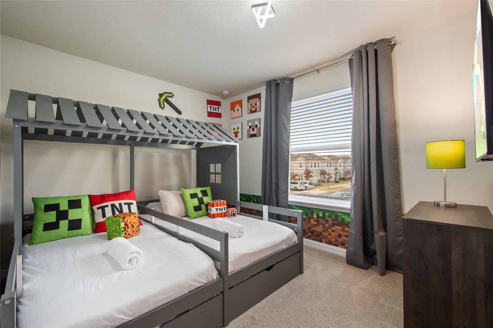 WINDSOR ISLAND RESIDENCE PH 2B - Residential