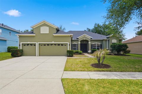 Photo of 4445 Powderhorn Place Drive, Clermont, FL 34711 (MLS # G5111376)