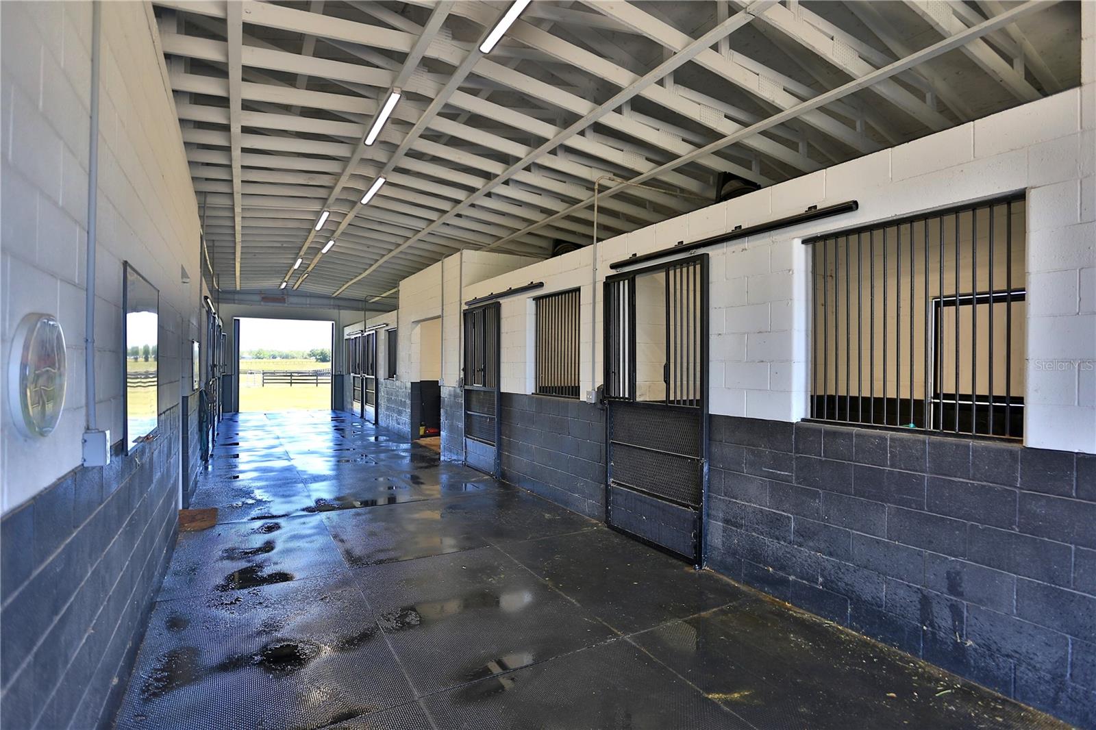 EMERALD MILE FARMS 10 - Residential