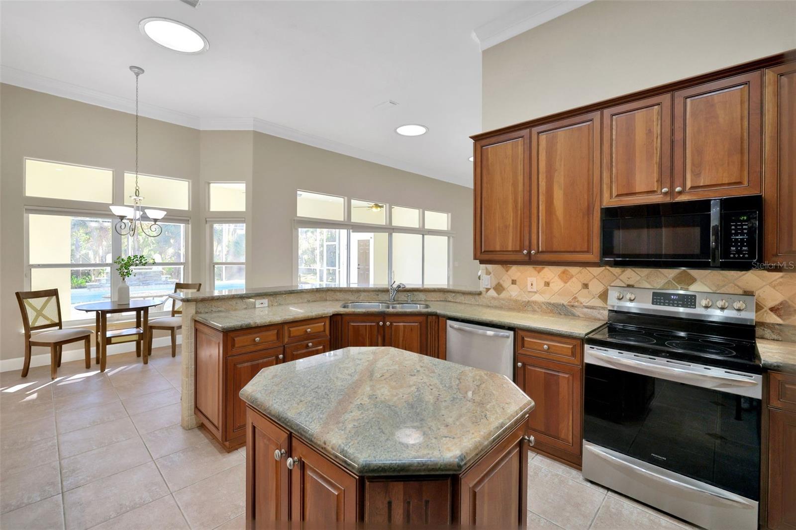 ORMOND LAKES UNIT 05 - Residential