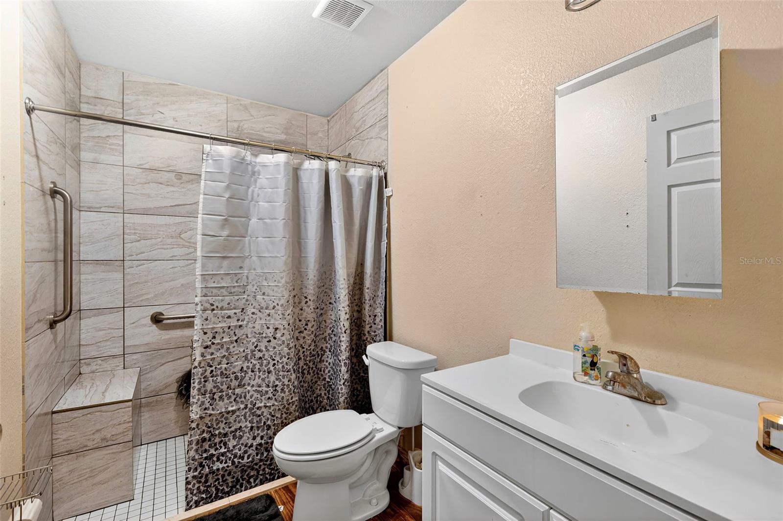 HARLEM HEIGHTS - Residential