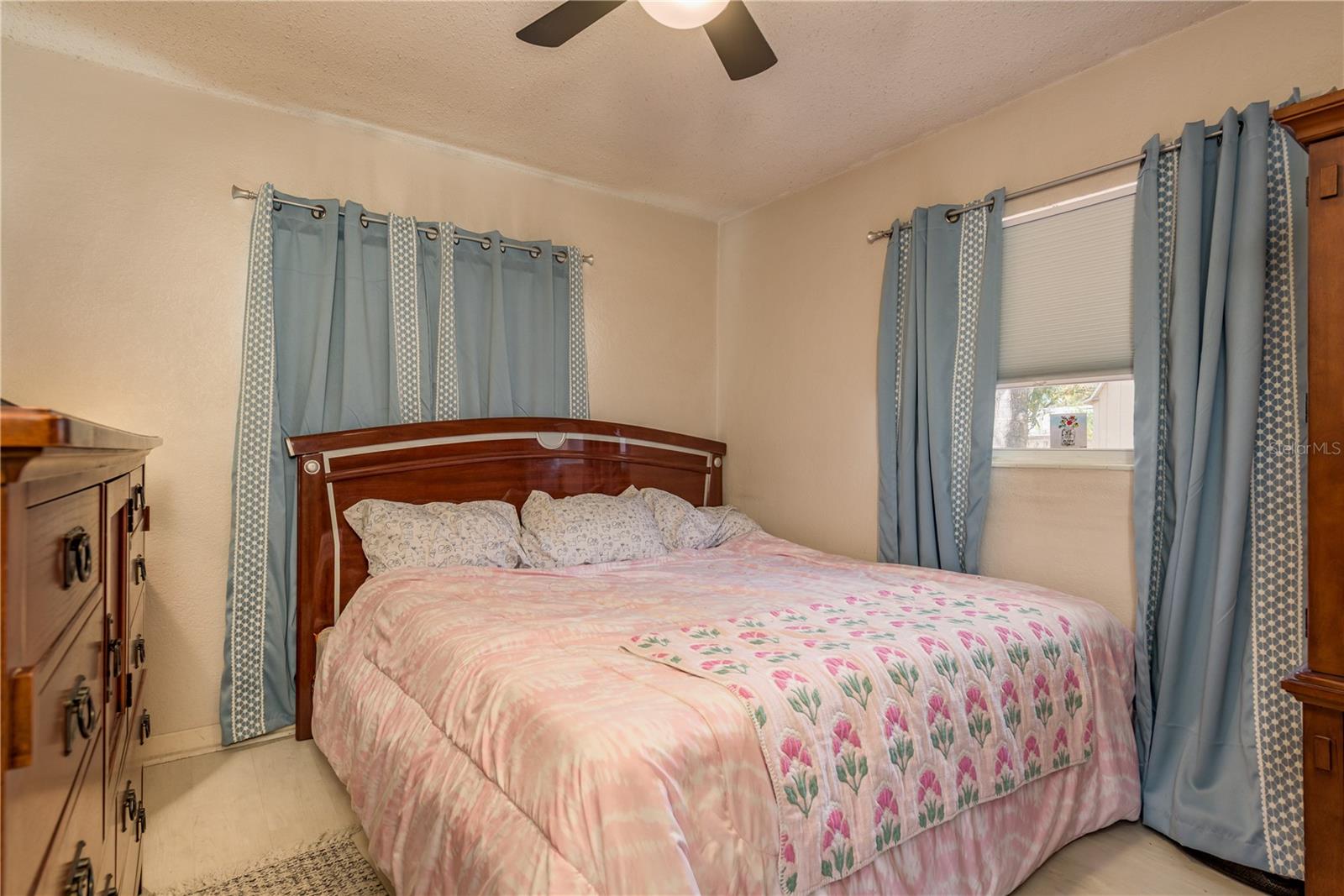 VIRGINIA GROVES ESTATES - Residential