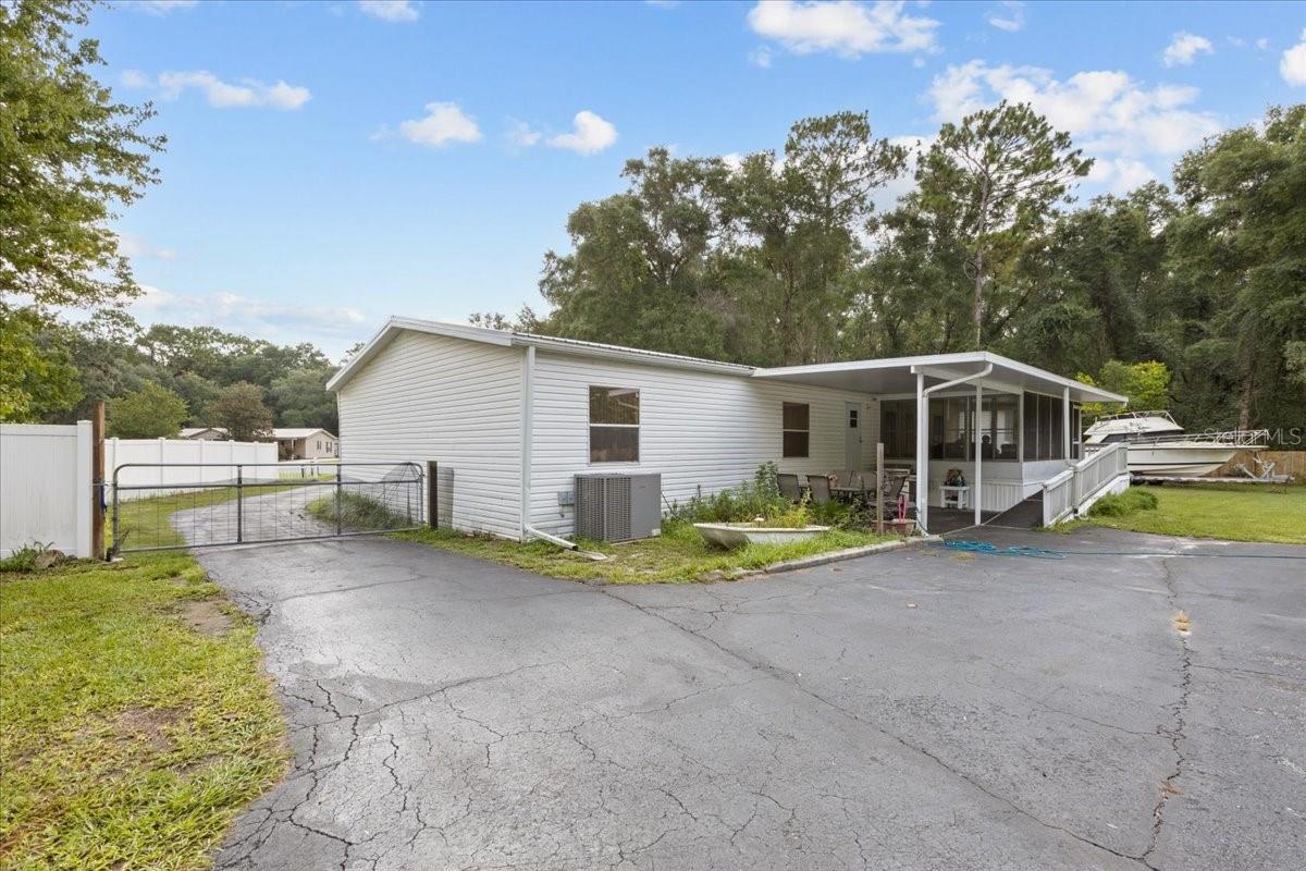 SILVER OAKS SUB PH I - Residential