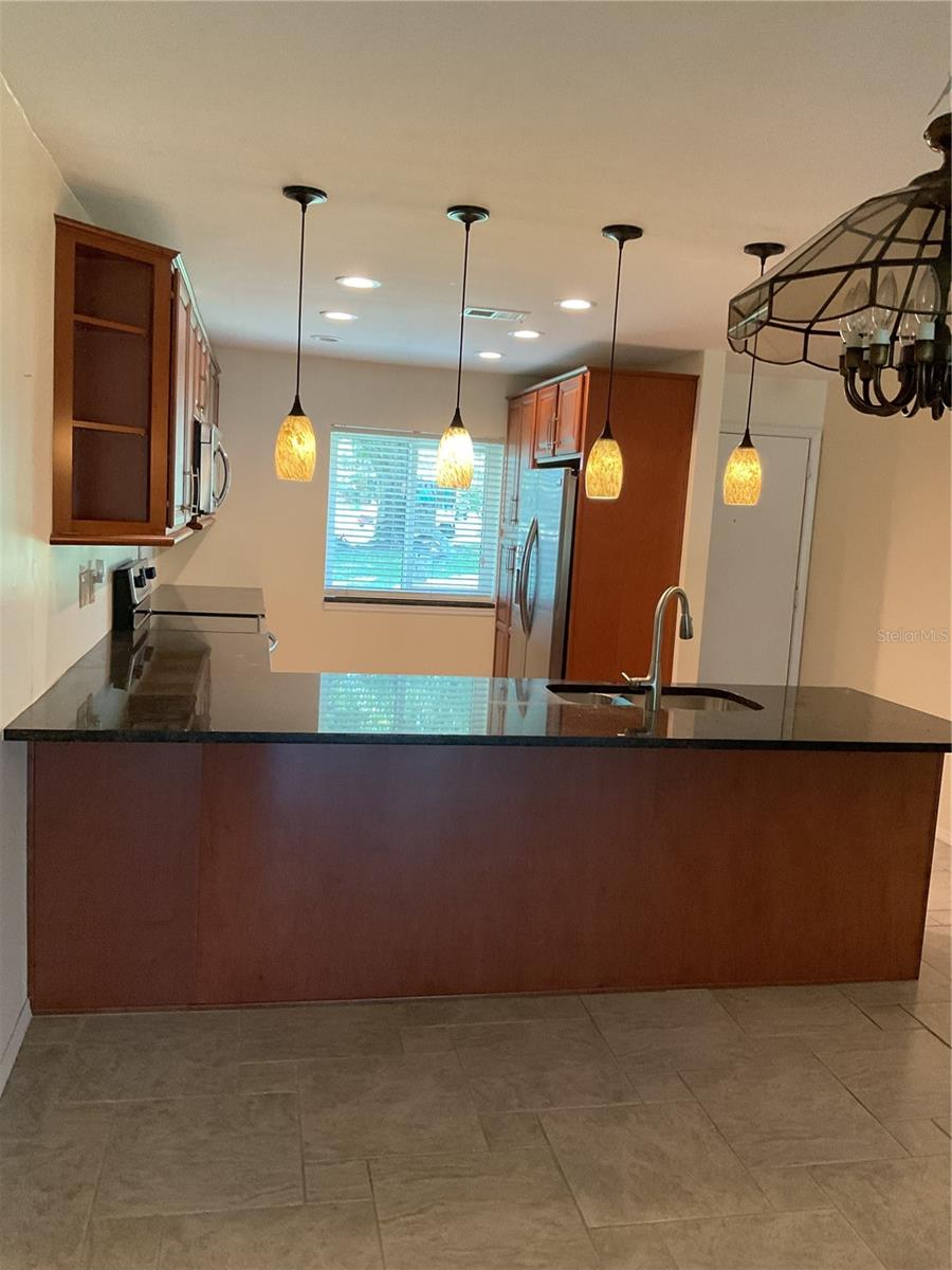 HIGHLAND LAKES VILLAS ON THE GREEN - Residential