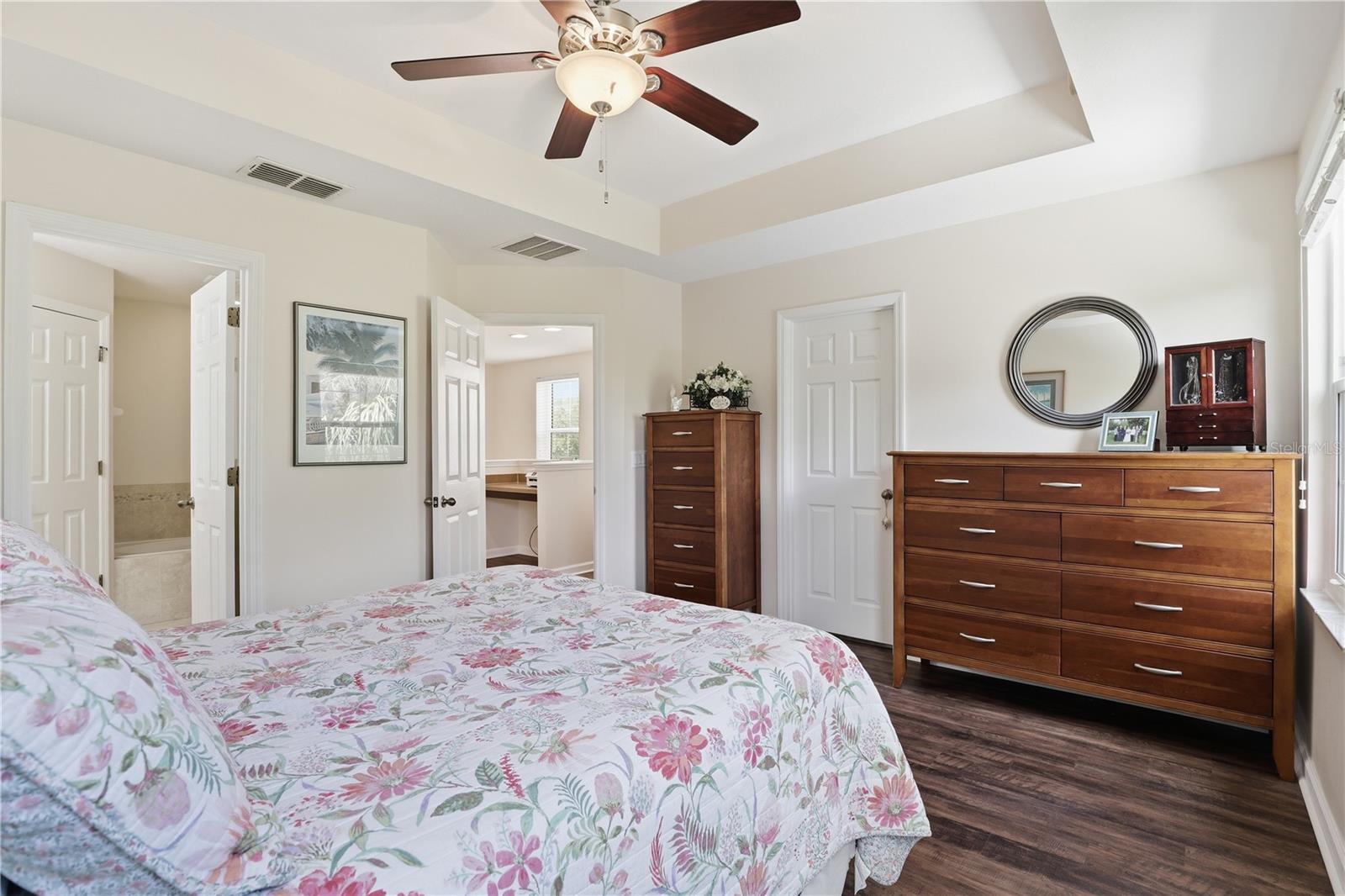 CLAYTON CROSSING TWNHMS SECOND AMD - Residential