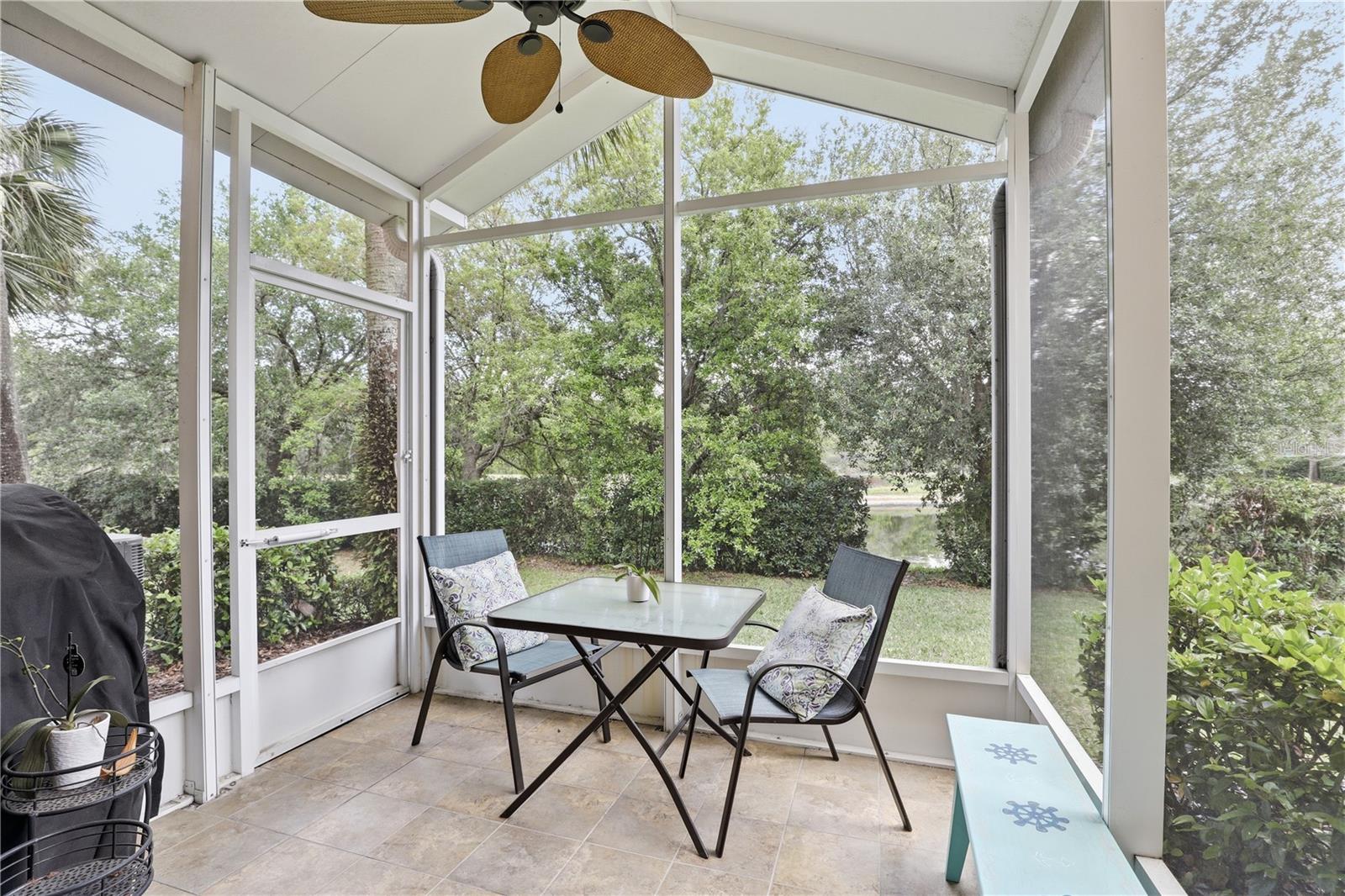 CLAYTON CROSSING TWNHMS SECOND AMD - Residential