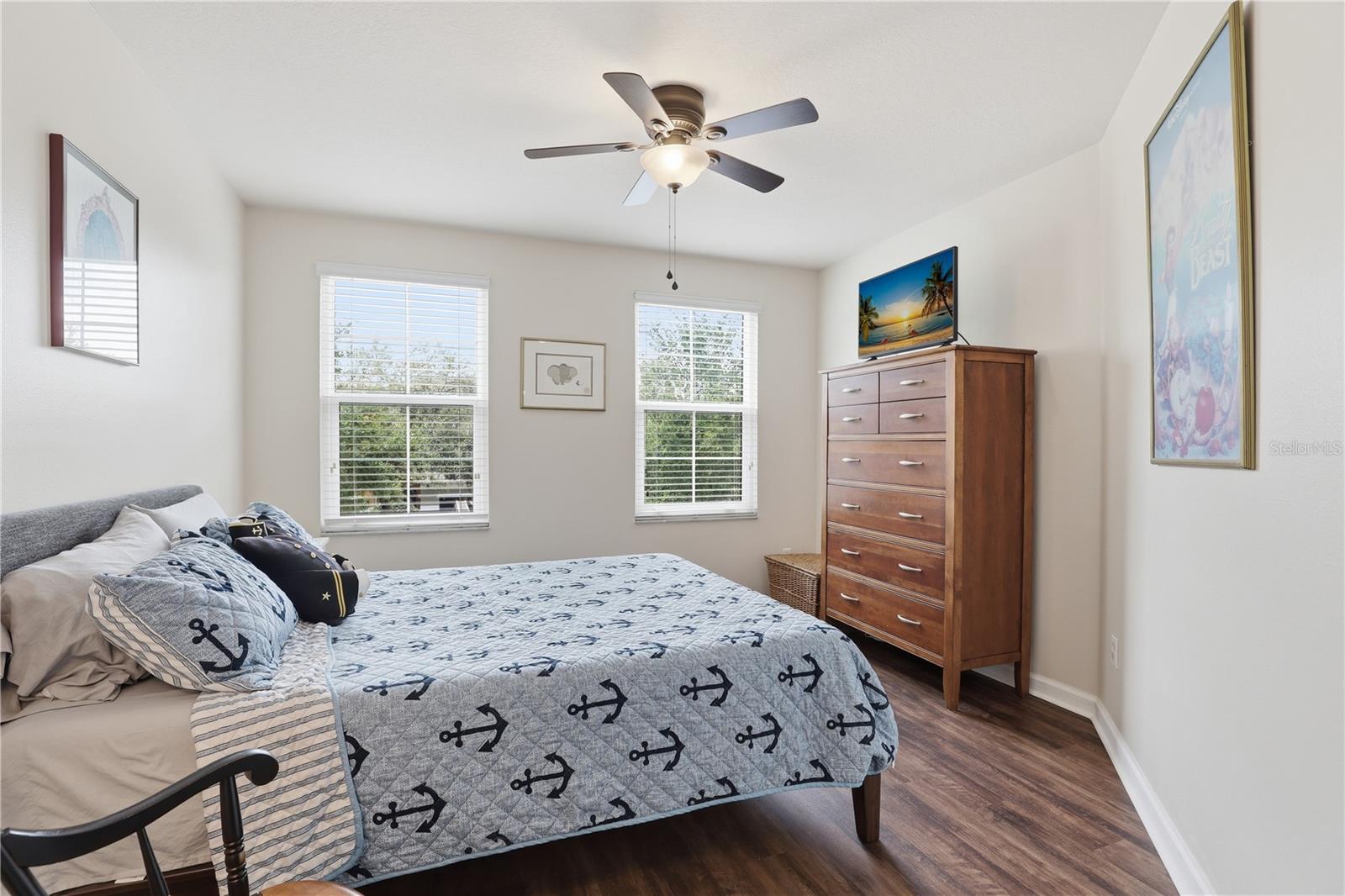 CLAYTON CROSSING TWNHMS SECOND AMD - Residential