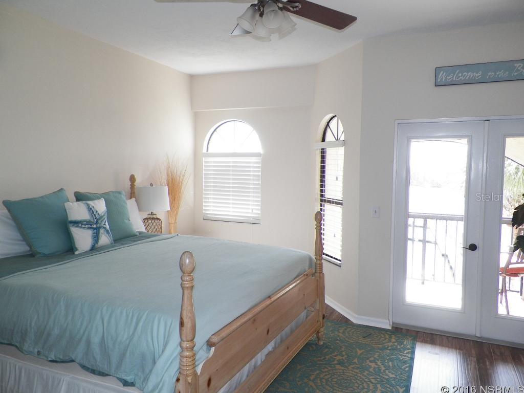 Marina Bay Twnhms - Residential