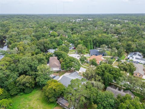 A home in RIVERVIEW